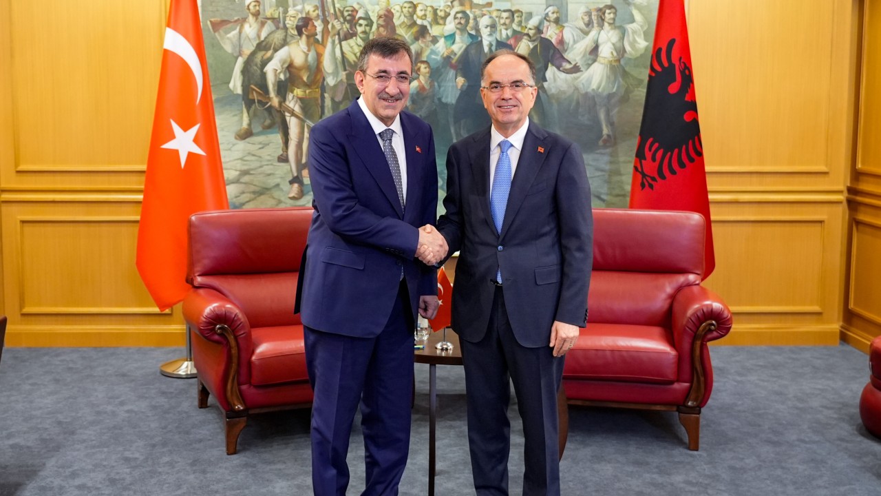 Cumhurbaşkanı Yardımcısı Yılmaz, Arnavutluk Cumhurbaşkanı Begaj tarafından kabul edildi