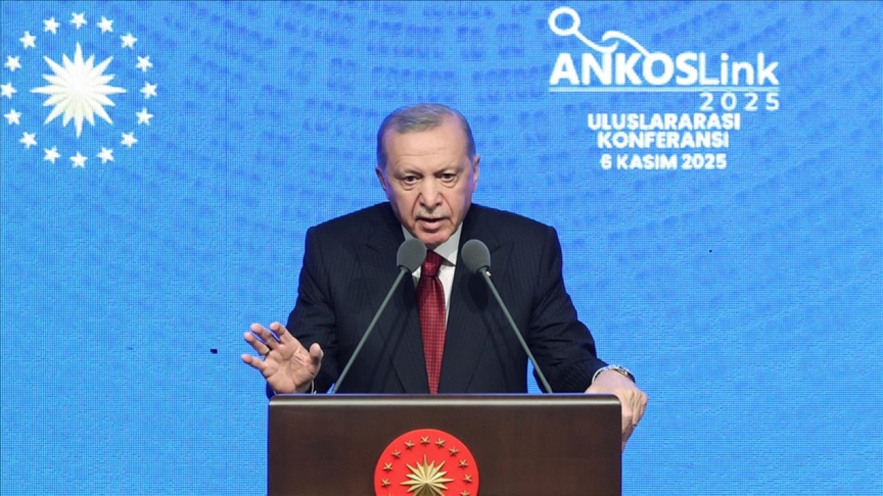 Cumhurbaşkanı Erdoğan: Okul öncesinden doktora sonrası düzeye kadar çıtayı her geçen gün daha yükseğe taşıyoruz