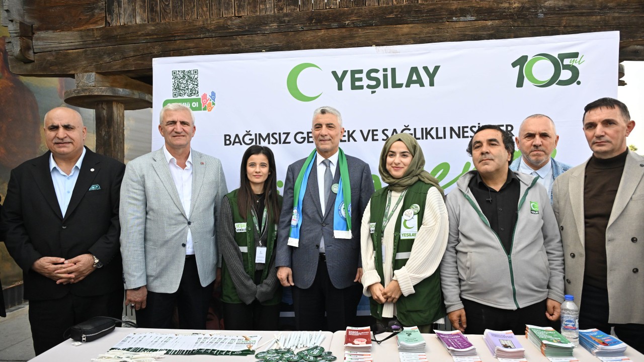 Ticaret Bakanı Bolat "Rize STK Buluşması"na katıldı