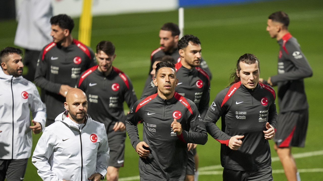 A Milli Futbol Takımı'nda Bulgaristan ve İspanya maçı hazırlıkları başladı