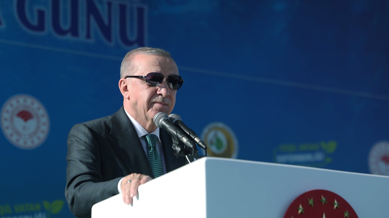 Cumhurbaşkanı Erdoğan: Biz, yarın kıyamet kopacağını bilseniz bile elinizdeki son fidanı dikin diyen bir inancın mensuplarıyız