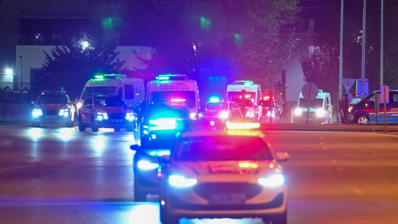 Gürcistan'da düşen askeri uçakta şehit olan askerlerin naaşları Türkiye'ye getirildi