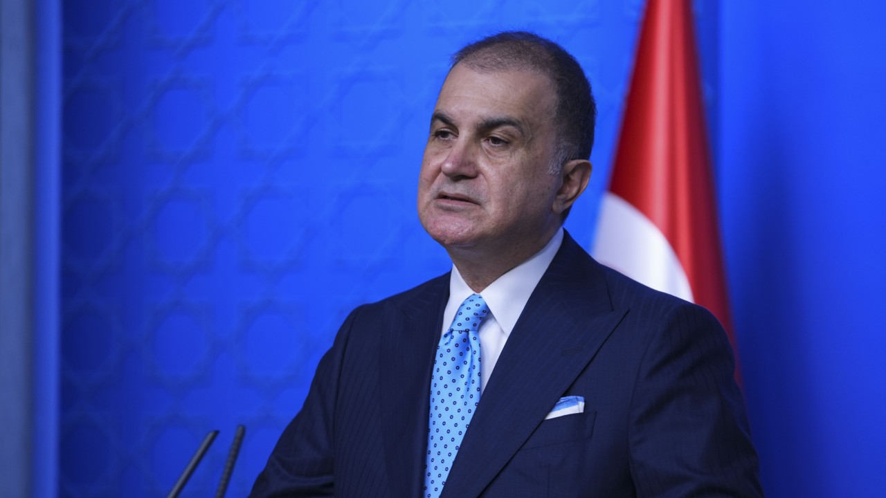 AK Parti Sözcüsü Çelik'ten Hırvatistan'daki uçak kazasında şehit olan pilot için başsağlığı mesajı