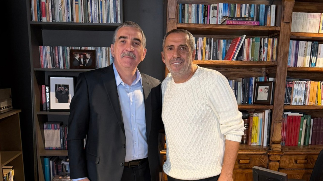 MHP Genel Başkan Başdanışmanı Yıldız'dan sanatçı Yavuz Bingöl'e ziyaret