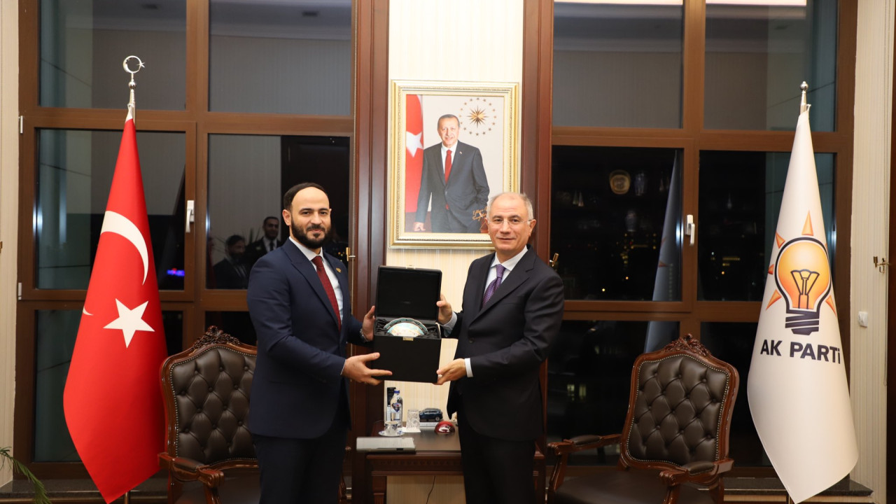 AK Parti Genel Başkanvekili Ala, Halep Valisi Azzam el-Garib ile görüştü