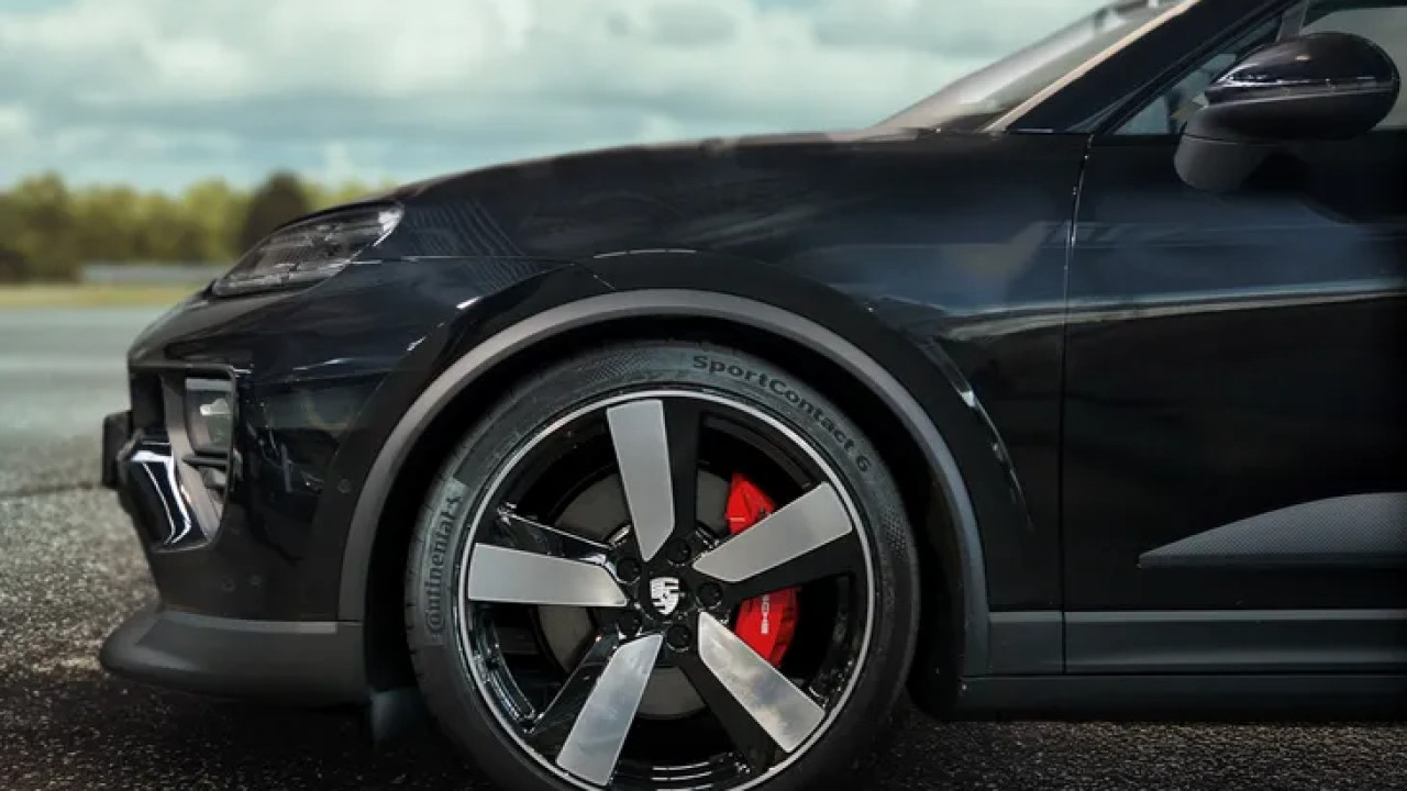 Porsche’nin Elektrikli Macan için Yaz ve Kış Lastiği Tercihi Continental Oldu