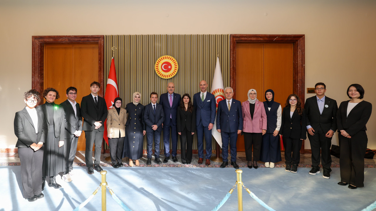 TBMM Başkanı Kurtulmuş, Bakan Göktaş ile Ulusal Çocuk Forumu temsilcilerini kabul etti