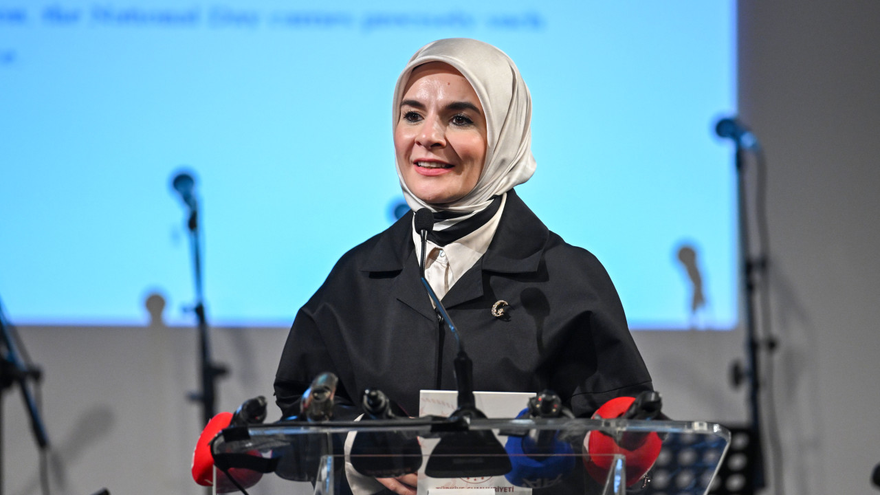 Bakan Göktaş, Lübnan Milli Günü Resepsiyonu'na katıldı