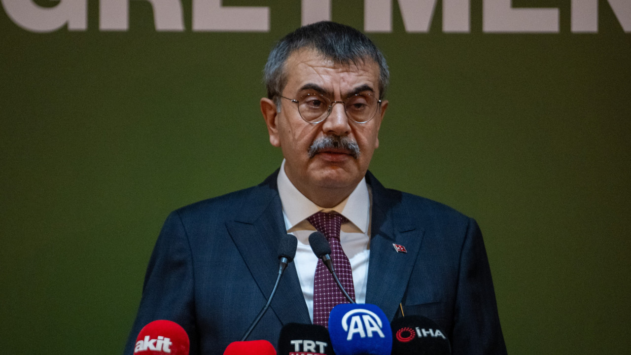 Milli Eğitim Bakanı Tekin'den öğretmenlere "teşekkür" mektubu