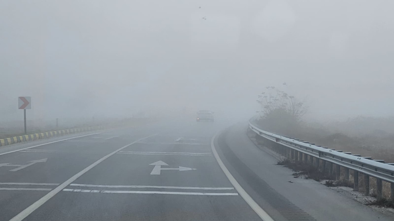 Çankırı-Ankara kara yolunda sis etkili oluyor