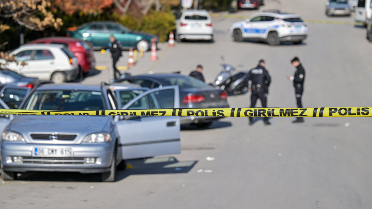 Ankara Adliyesi önünde çıkan bıçaklı kavgada 5 kişi yaralandı