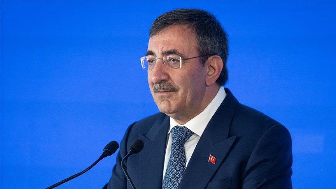 Cumhurbaşkanı Yardımcısı Yılmaz: Dış ticareti rekabetçi hale getirerek, vatandaşımızın refahını yükseltmeyi hedefliyoruz