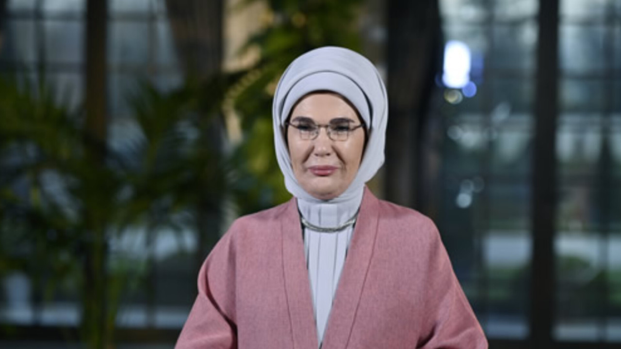 Emine Erdoğan, Sierra Leone'deki kadın ve kız çocuklarına ilişkin programa video mesaj gönderdi