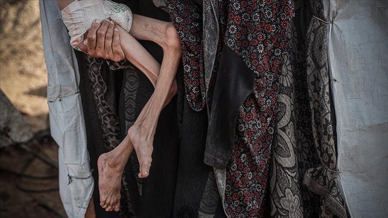 İsrail'in Gazze'ye saldırılarında can kaybı son 24 saatte 42 artarak 66 bin 97'ye çıktı