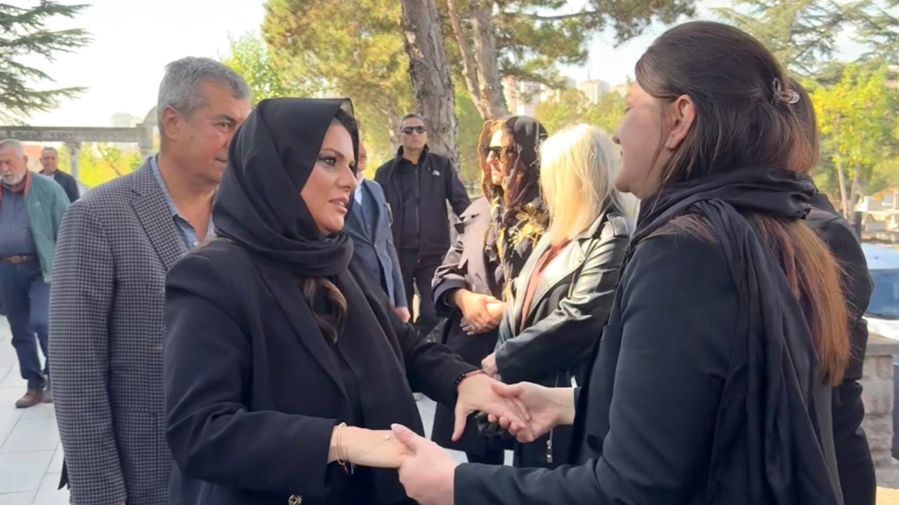 AK Parti Ankara Milletvekili Sarıeroğlu’ndan Pelin Yılık’a taziye mesajı