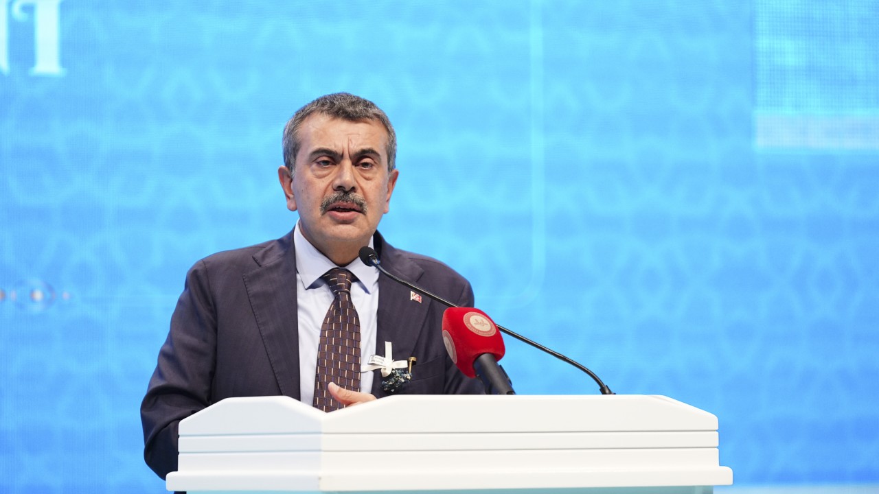 Bakan Tekin: İyi insan yetiştirmeyi odağına alan bir model inşa etmeye çalışıyoruz