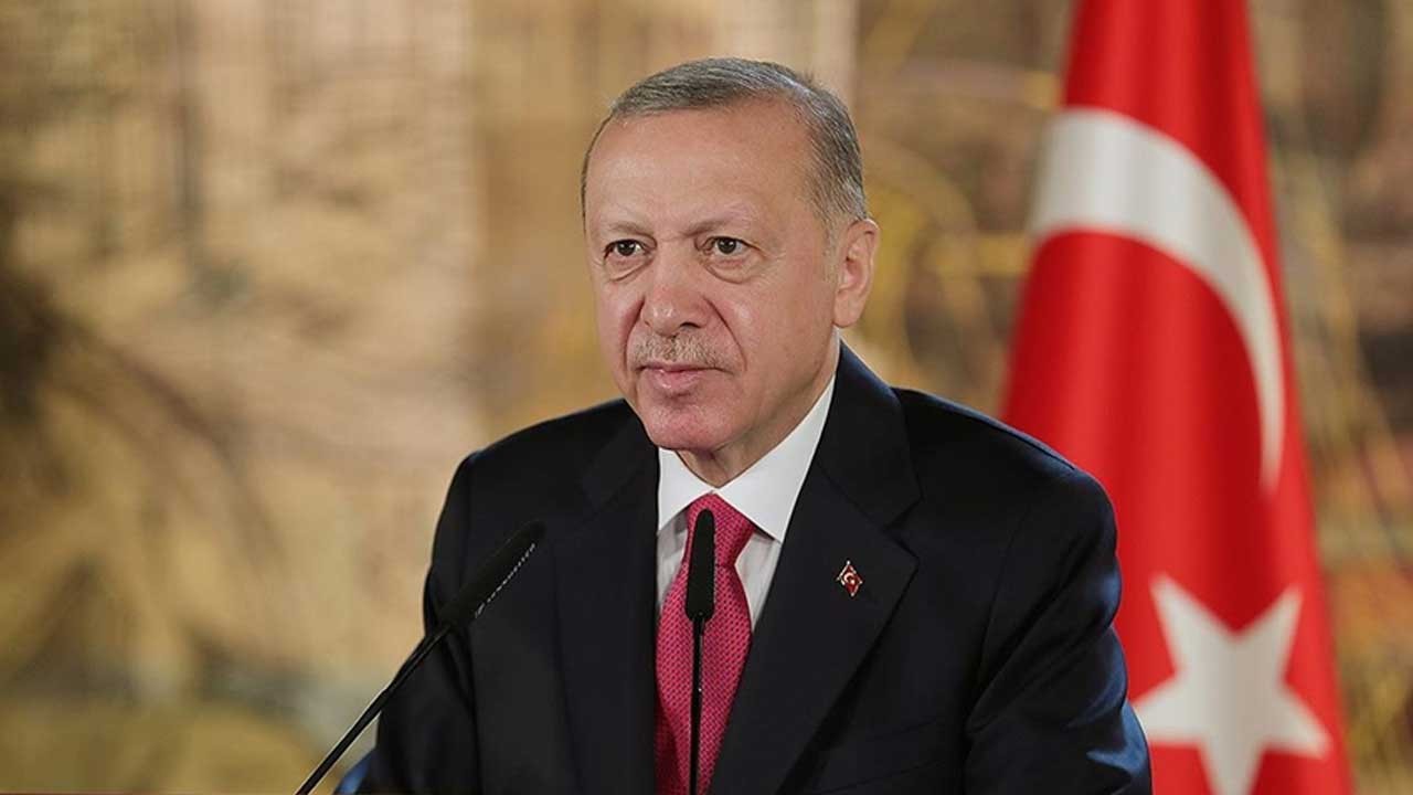 Cumhurbaşkanı Erdoğan'dan 2025 Dünya Superbike şampiyonu Razgatlıoğlu'na tebrik