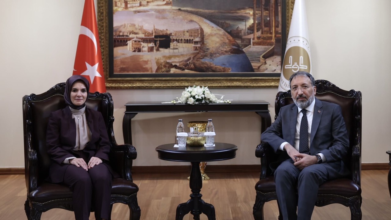 Bakan Göktaş'tan Diyanet İşleri Başkanı Safi Arpaguş'a ziyaret