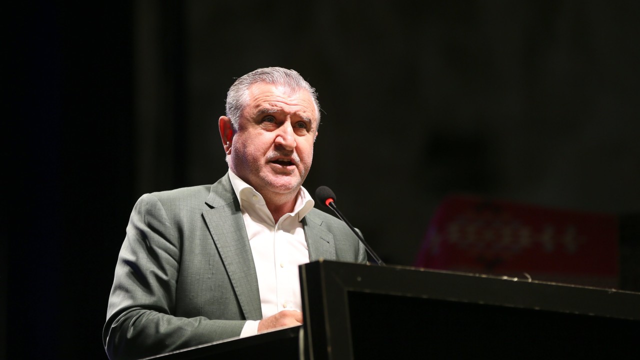 Gençlik ve Spor Bakanı Bak, Antalya'da "2025 Tiyatro Türkiye Finali"ne katıldı