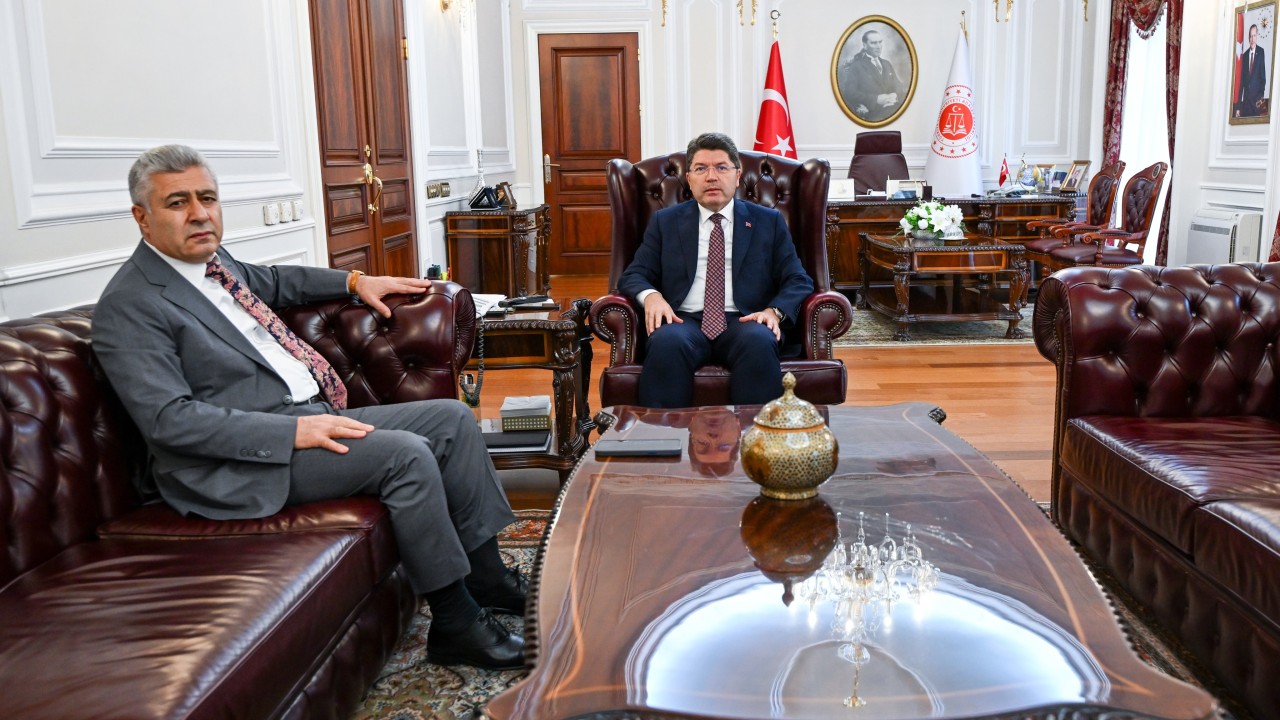 Bakan Tunç, Yargıtay Cumhuriyet Başsavcısı Muhsin Şentürk ile görüştü
