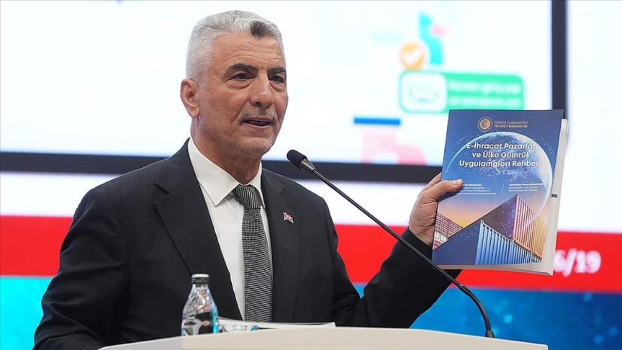 Bakan Bolat: e-ihracat destek paketi adında bir kredi programının müjdesini veriyoruz