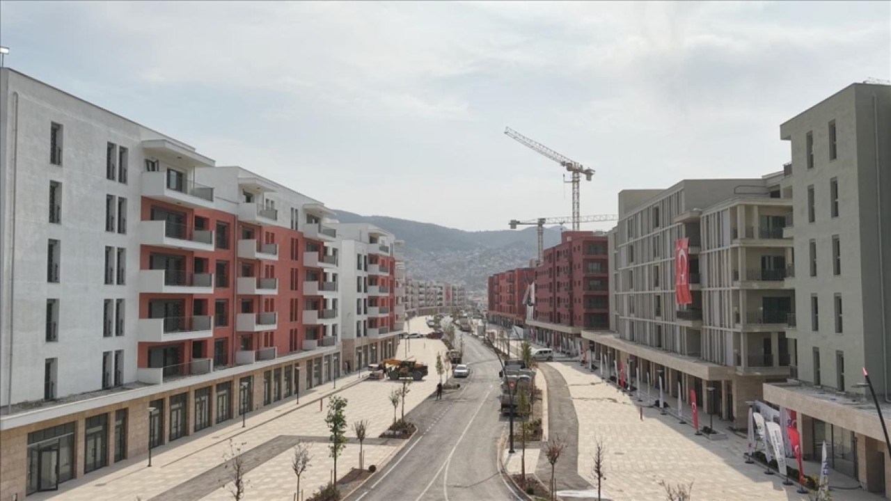 Hatay'da 930 deprem konutunun hak sahipleri belirlendi