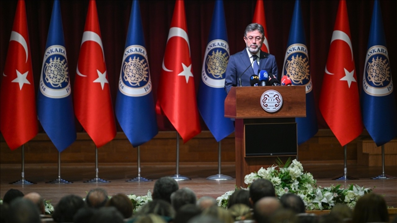 Bakan Yumaklı'dan vatandaşlara "ağaçlandırma seferberliği" çağrısı