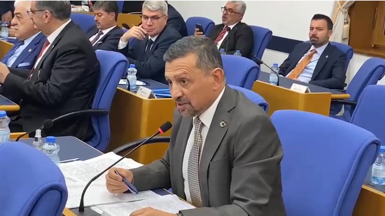 MHP'li Erbaş: Bizim anlayışımız, 'önce ülkem ve ay yıldızı bayrağım' diyerek her şartta milli duruşumuzdan asla taviz vermemektir