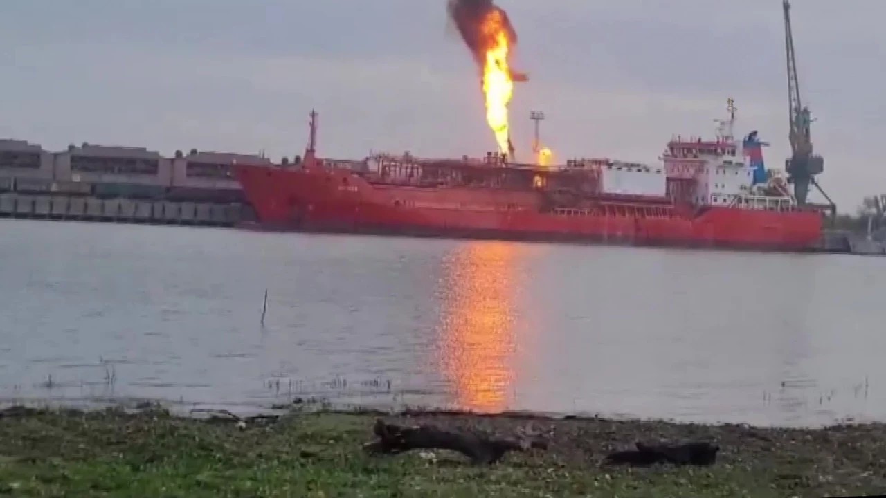 Denizcilik Genel Müdürlüğünden Ukrayna'da isabet alan Türk bayraklı gemiye ilişkin açıklama