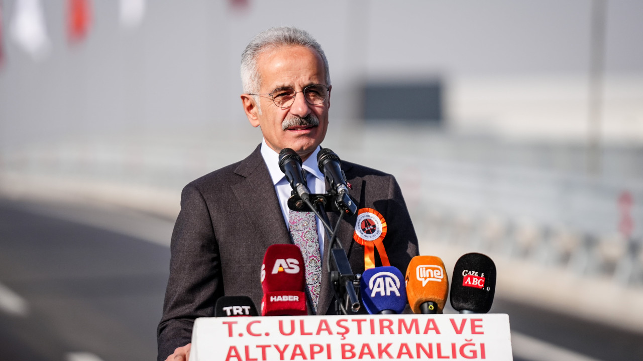 Bakan Uraloğlu: Biz inşallah önümüzdeki yıl Bursa'mıza yüksek hızlı trenle seyahat edeceğiz