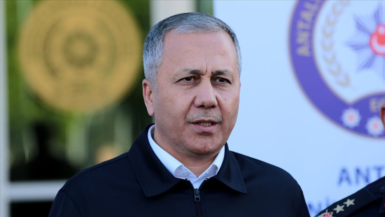 Bakan Yerlikaya: Antalya merkezli 17 ildeki Narkokapan operasyonunda 458 şüpheli gözaltına alındı