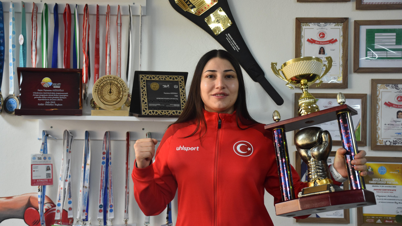 Savate Combat Dünya Şampiyonası'nda dünya ikincisi olan Azizoğlu, yeni başarılar için çalışıyor