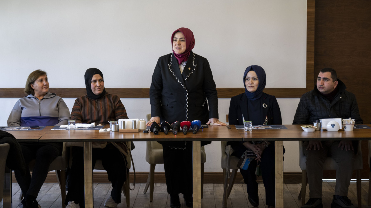 AK Parti Genel Merkez Kadın Kolları Başkanı Ercan, engelli bireyler ve aileleriyle buluştu