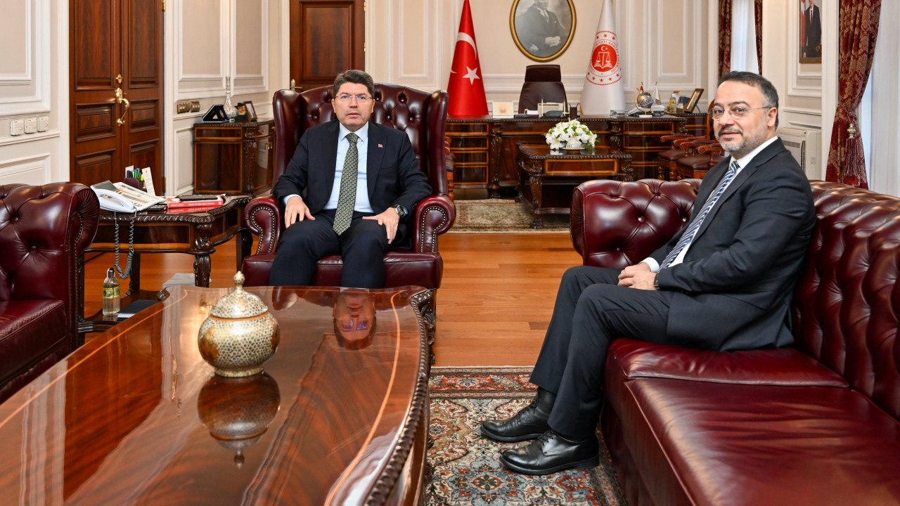 Bakan Tunç, Dışişleri Bakan Yardımcısı Nuh Yılmaz ile görüştü