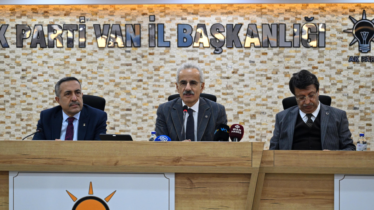 Bakan Uraloğlu: Terör sıkıntısı yaşadık ama 'Terörsüz Türkiye' yolunda hızlı adımlarla yolumuza devam ediyoruz