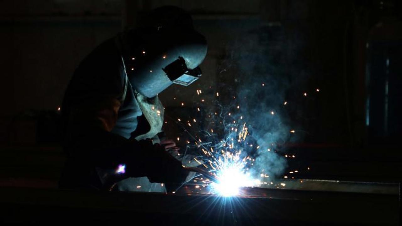 Sigortalı sayısını koruyan işletmelere kişi başı 3 bin 500 liralık destek