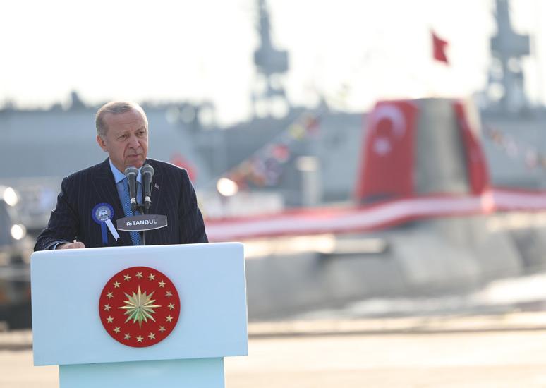 Cumhurbaşkanı Erdoğan: 300 metre uzunluğundaki uçak gemimizin inşa süreçlerini başlattık
