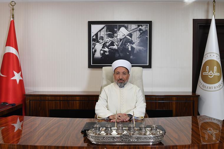 Diyanet İşleri Başkanı Arpaguş'tan üç aylar mesajı