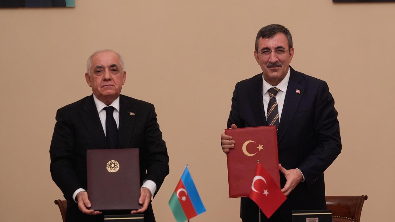 Türkiye ile Azerbaycan arasında 12. Dönem KEK Protokolü imzalandı