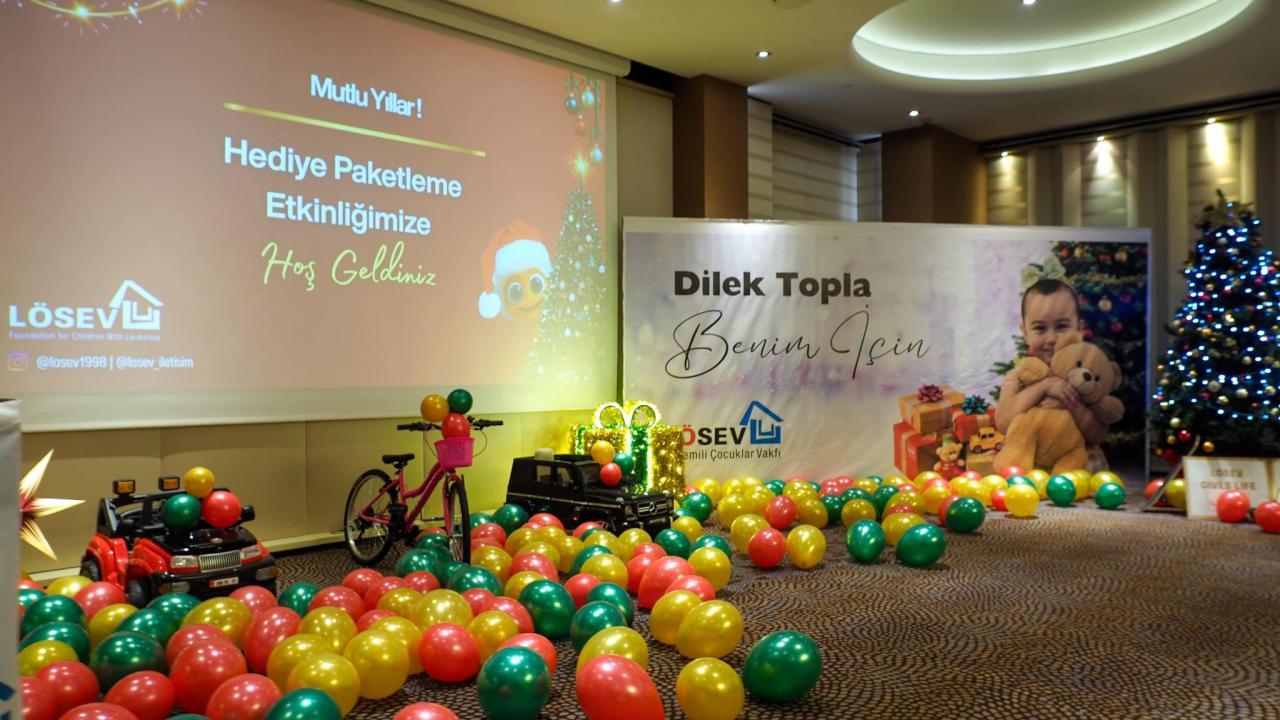 LÖSEV'den İzmir'de "Dilek Topla Benim İçin" etkinliği