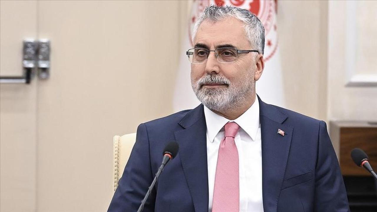 Bakan Işıkhan, asgari ücretin 2026 yılı için net 28 bin 75 lira olarak belirlendiğini bildirdi
