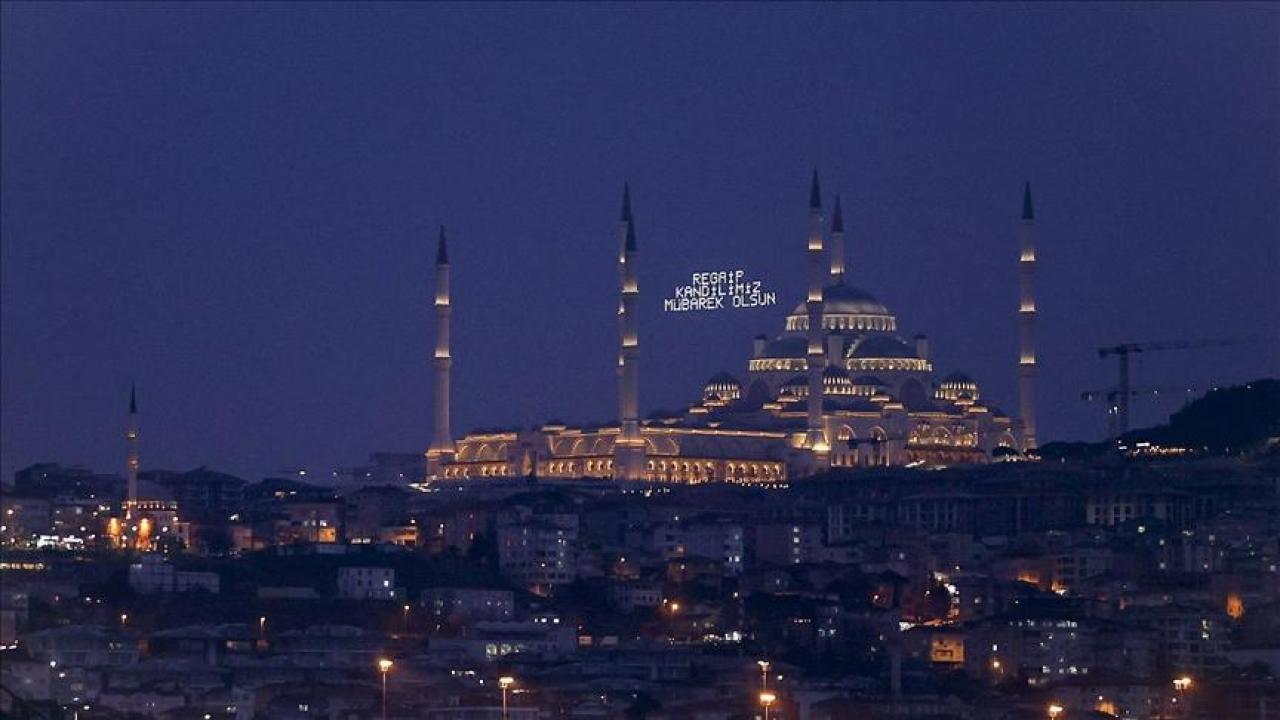 Yarın Regaip Kandili