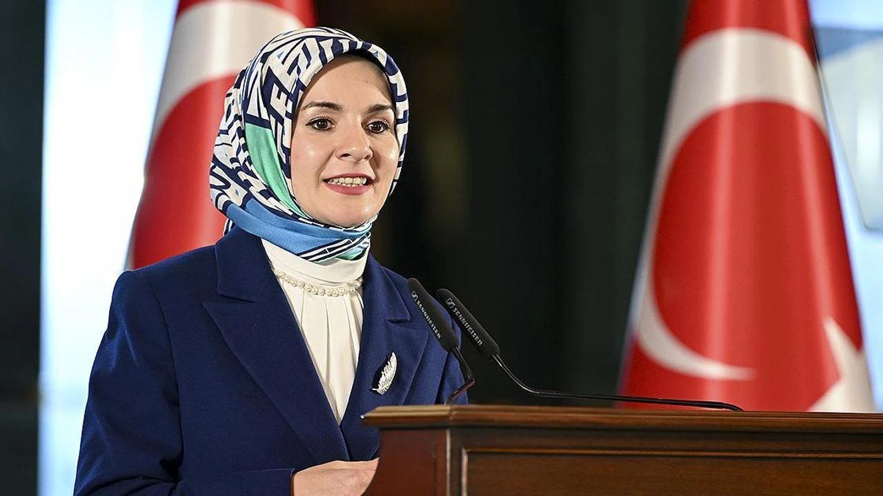 Bakan Göktaş'tan "Dijital Dünyada Çocuk Hakları Sözleşmesi"nin vatandaşların imzasına açılmasına ilişkin paylaşım