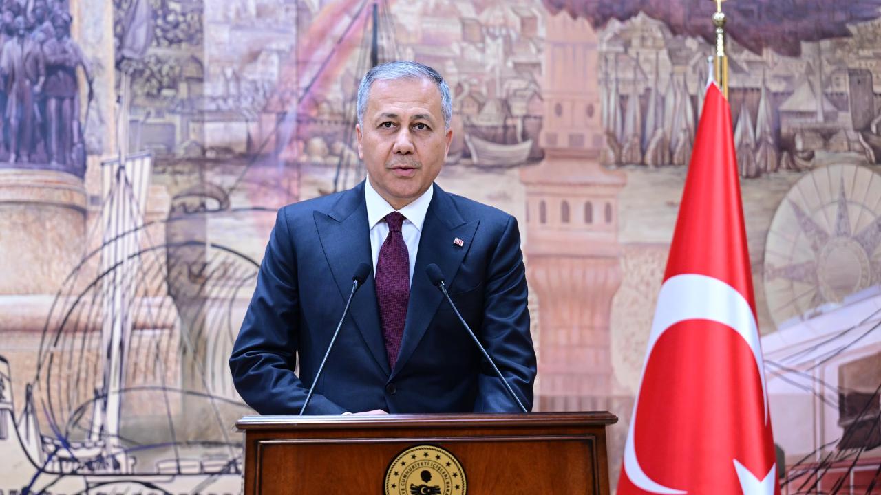 Bakan Yerlikaya’dan Regaip Kandili mesajı