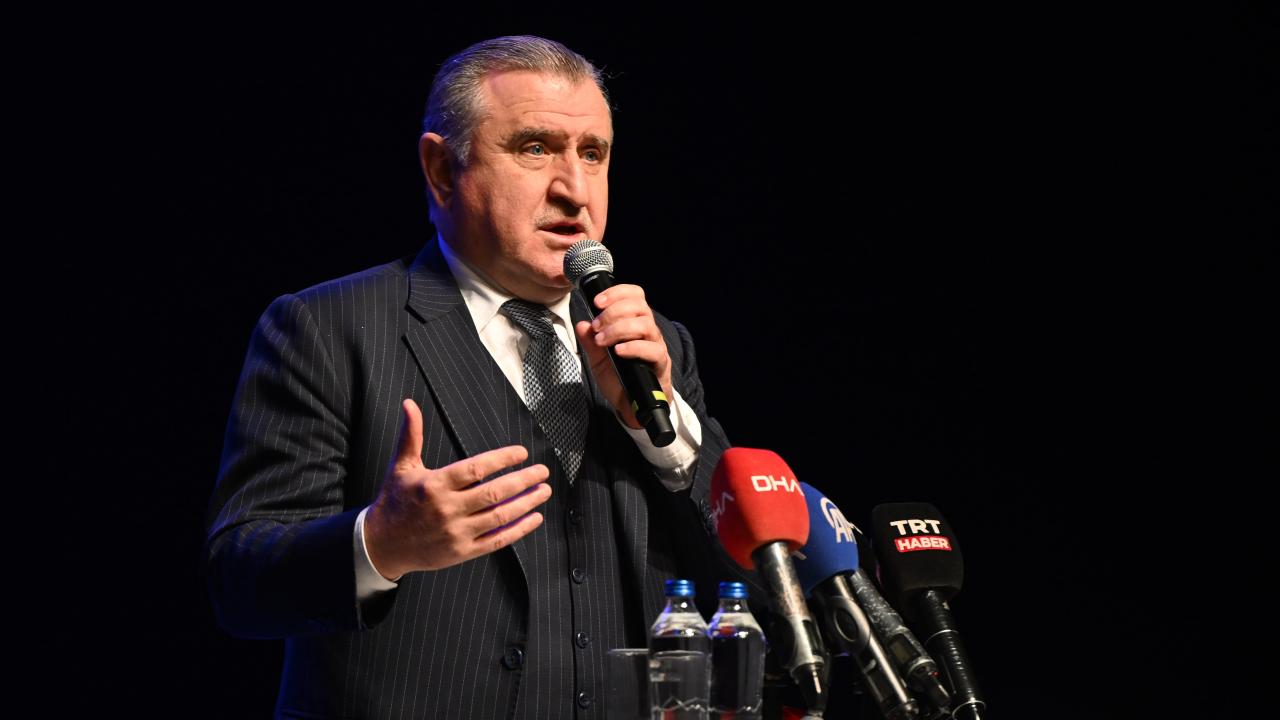 Bakan Bak, "Gaziantep'in Kurtuluş Günü" programına katıldı