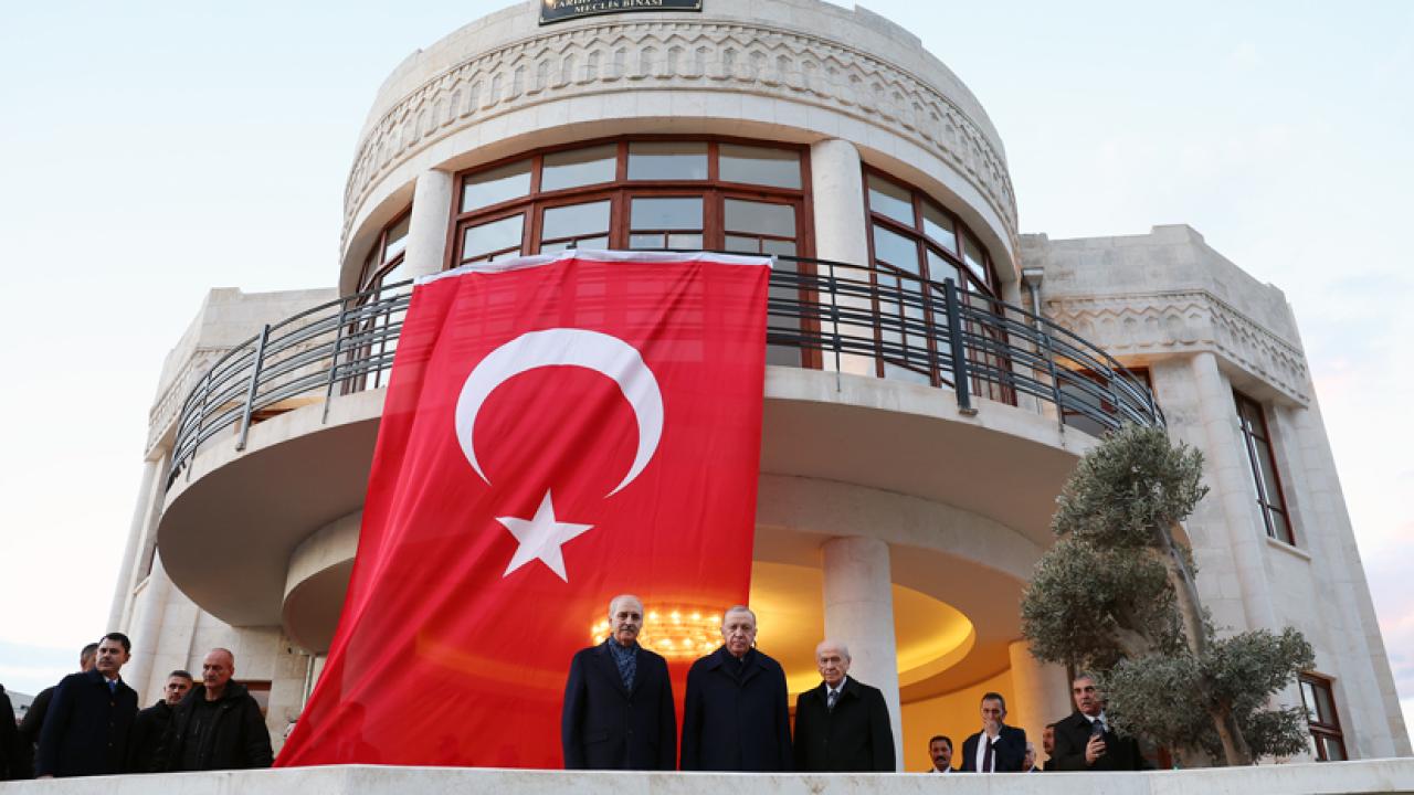 Cumhurbaşkanı Erdoğan, Hatay'da tarihi Meclis binasını ziyaret etti