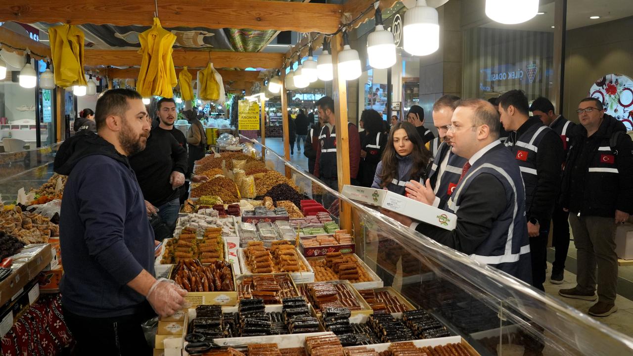 Ticaret Bakanlığı ekipleri asgari ücret artışının ardından fahiş fiyat denetimi yaptı