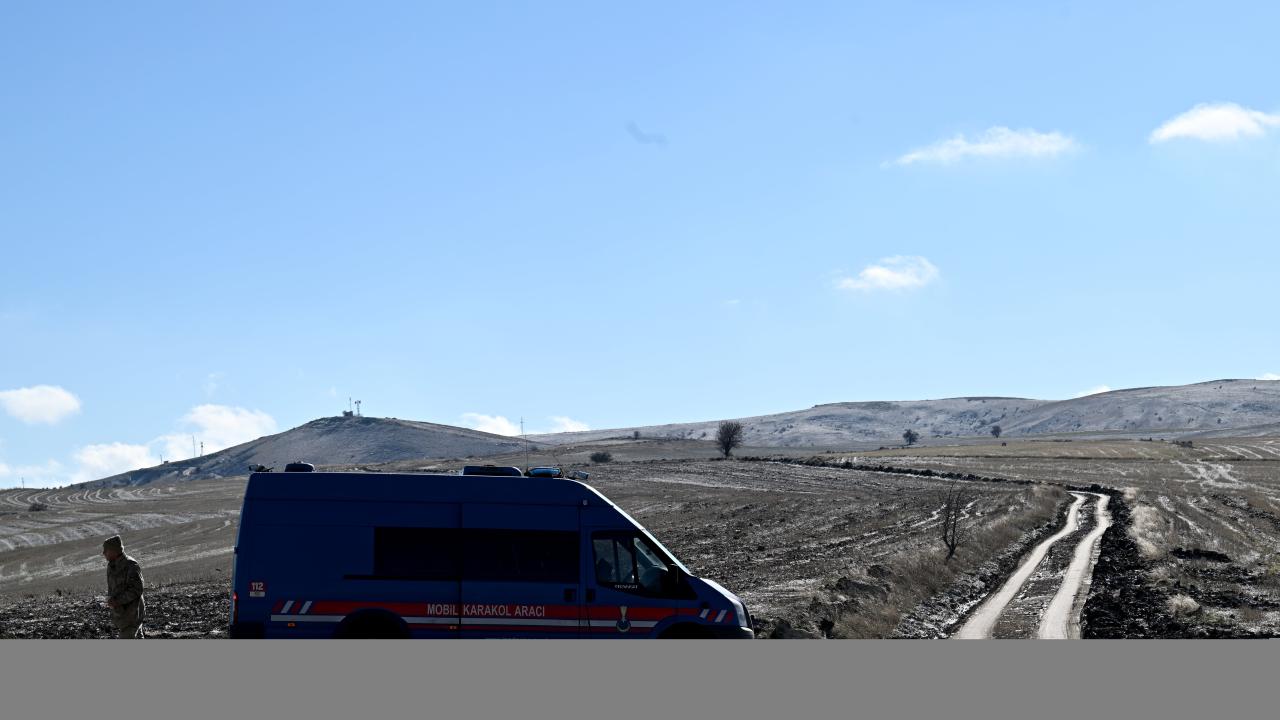 Libya askeri heyetini taşırken düşen jetin enkaz kaldırma çalışmaları tamamlandı