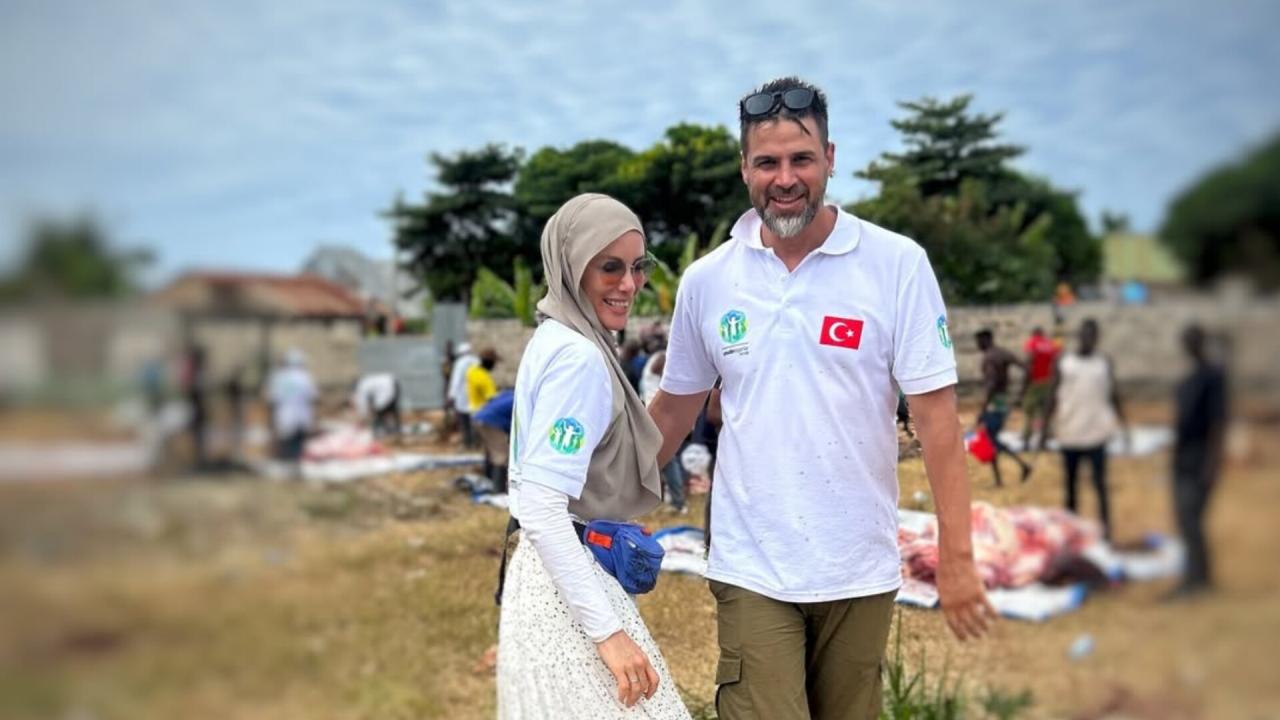 Gamze Özçelik eşi Reshad Strik'in memleketine gitti