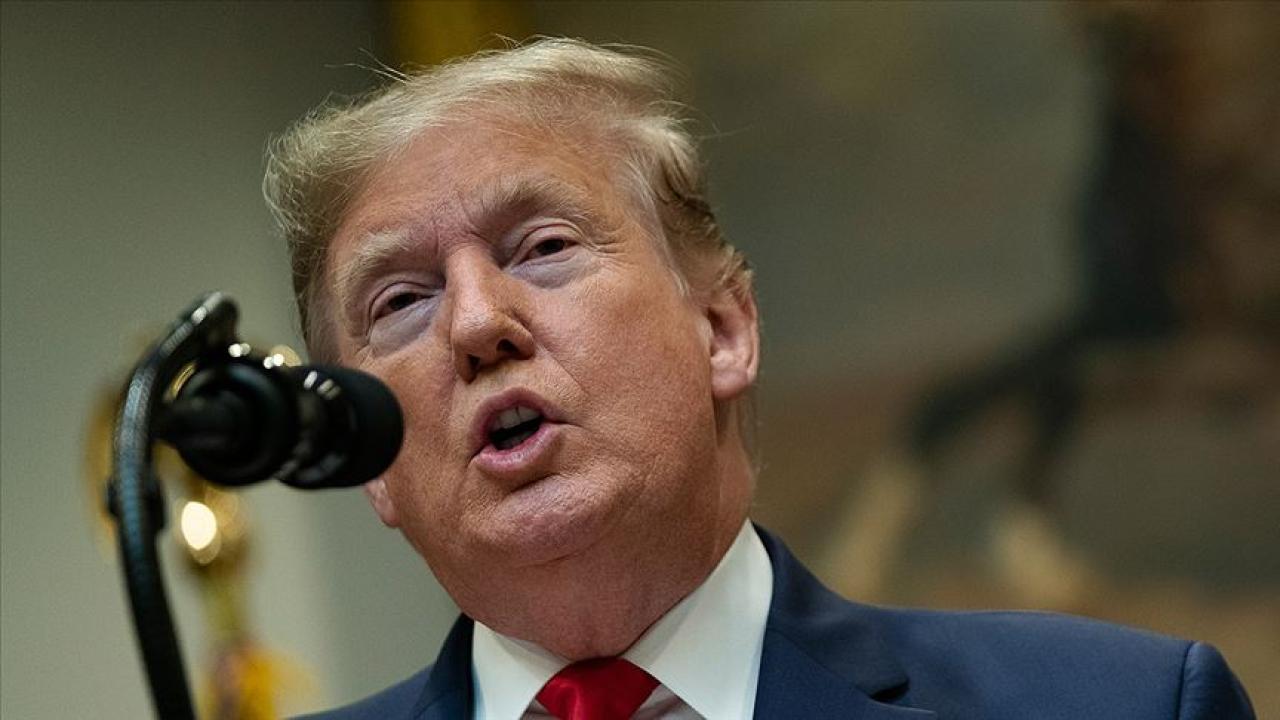 Trump'tan "İran'ın protestoculara karşı güç kullanması halinde ABD'nin devreye gireceği" uyarısı